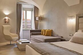 Terrace Pantheon Relais