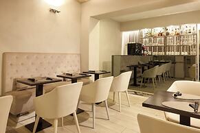 Terrace Pantheon Relais