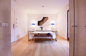 Petit Palace Hotel Tres