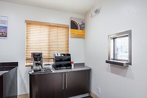 Motel 6 Ventura, CA - Downtown
