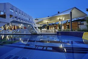 The Sense De Luxe Hotel – All Inclusive