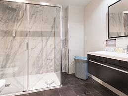 Sensation Authentic Gràcia