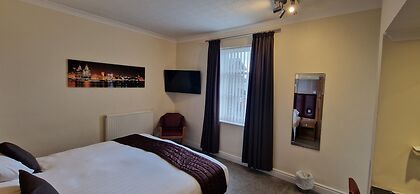 The Royal Hotel