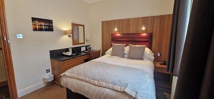 The Royal Hotel