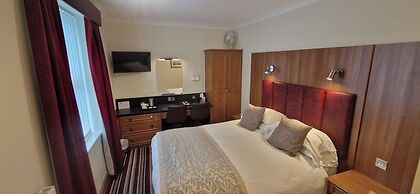 The Royal Hotel