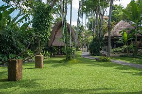 Komaneka at Monkey Forest