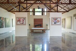 Komaneka at Monkey Forest