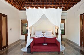 Komaneka at Monkey Forest