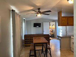 Olancha RV Park & Motel