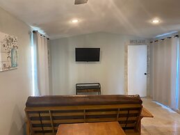 Olancha RV Park & Motel