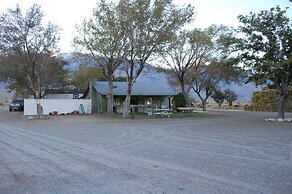 Olancha RV Park & Motel