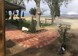Olancha RV Park & Motel