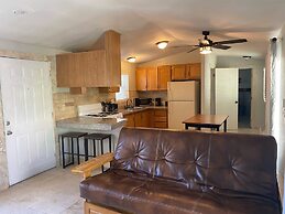 Olancha RV Park & Motel