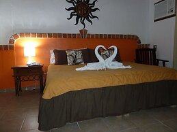 Suites Fenicia - Adults Only