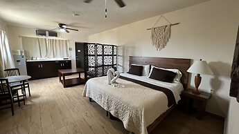 Suites Fenicia - Adults Only