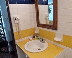 Suites Fenicia - Adults Only