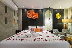 Patong Signature Boutique Hotel