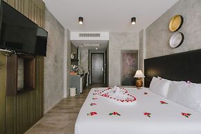 Patong Signature Boutique Hotel