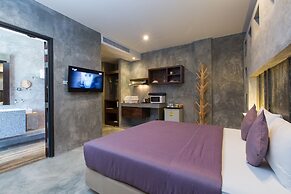 Patong Signature Boutique Hotel