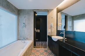 Patong Signature Boutique Hotel