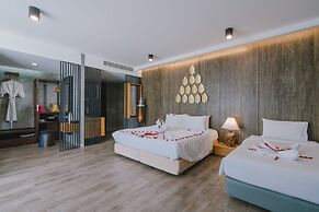 Patong Signature Boutique Hotel