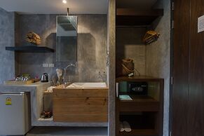 Patong Signature Boutique Hotel