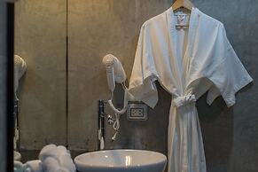 Patong Signature Boutique Hotel
