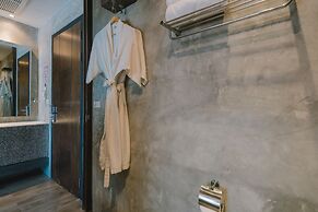 Patong Signature Boutique Hotel