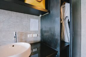 Patong Signature Boutique Hotel