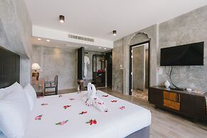 Patong Signature Boutique Hotel