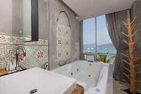 Patong Signature Boutique Hotel