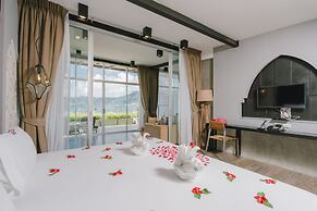 Patong Signature Boutique Hotel