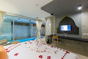 Patong Signature Boutique Hotel