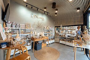 Patong Signature Boutique Hotel