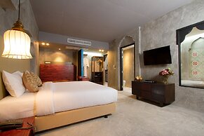 Patong Signature Boutique Hotel