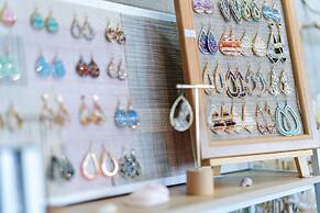 Patong Signature Boutique Hotel
