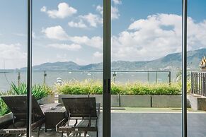 Patong Signature Boutique Hotel