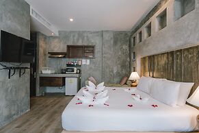 Patong Signature Boutique Hotel