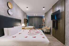 Patong Signature Boutique Hotel