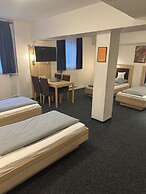 Hotel Am Vogelsanger Weg