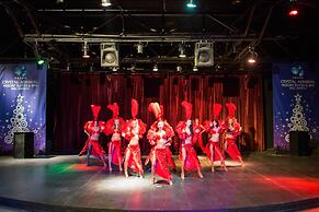 Crystal Admiral Resort Suites & SPA – All Inclusive