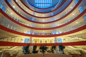 Crystal Admiral Resort Suites & SPA – All Inclusive