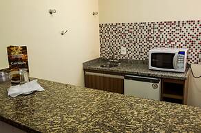 Leon Park Hotel e Convenções