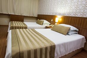 Leon Park Hotel e Convenções