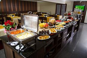 Leon Park Hotel e Convenções