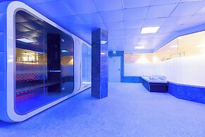 Renaissance Paris Hippodrome De St. Cloud Hotel