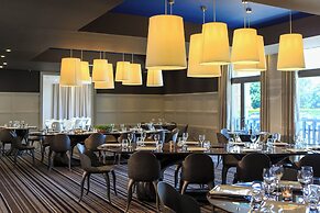 Renaissance Paris Hippodrome De St. Cloud Hotel