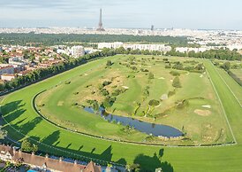 Renaissance Paris Hippodrome De St. Cloud Hotel