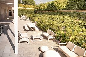 Renaissance Paris Hippodrome De St. Cloud Hotel