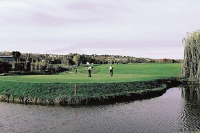 Renaissance Paris Hippodrome De St. Cloud Hotel